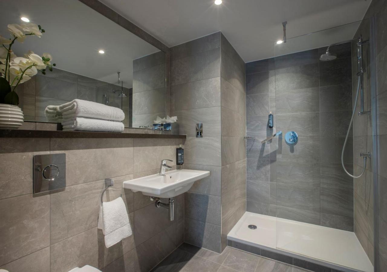 Clayton Hotell 4*